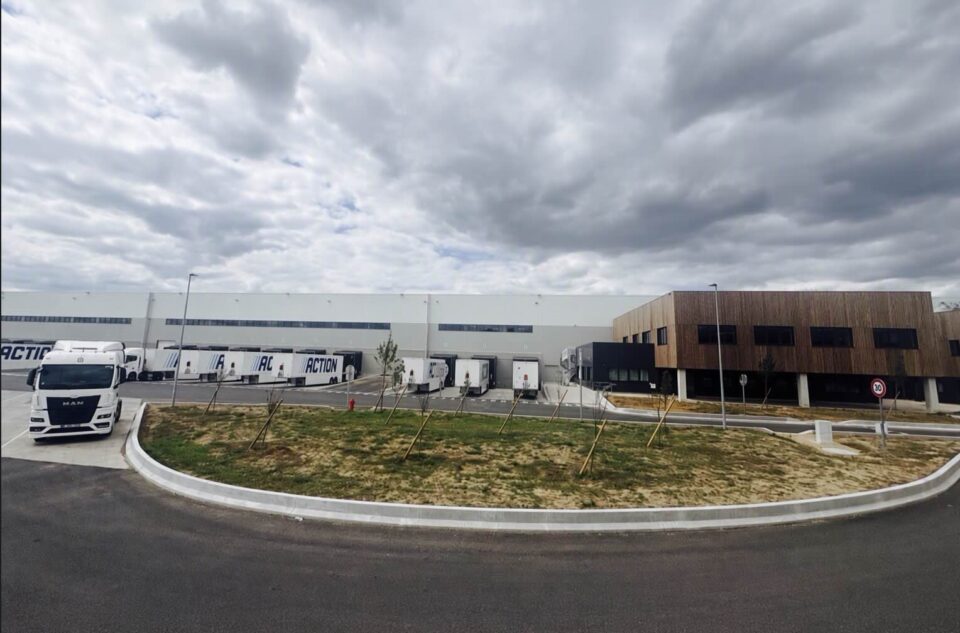 Action inaugure son sixième centre de distribution en France