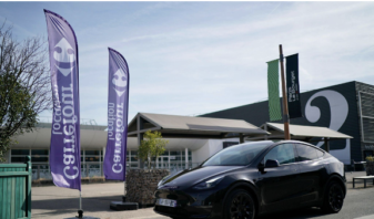 Carrefour Location ajoute Tesla à son offre, Points de Vente