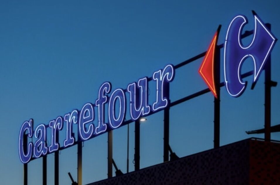 Carrefour cède ses 478 magasins en Roumanie