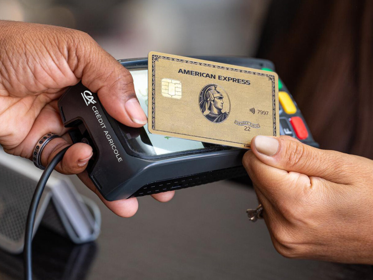 Crédit Agricole et American Express signent un partenariat pour les  commerçants - Points de Vente