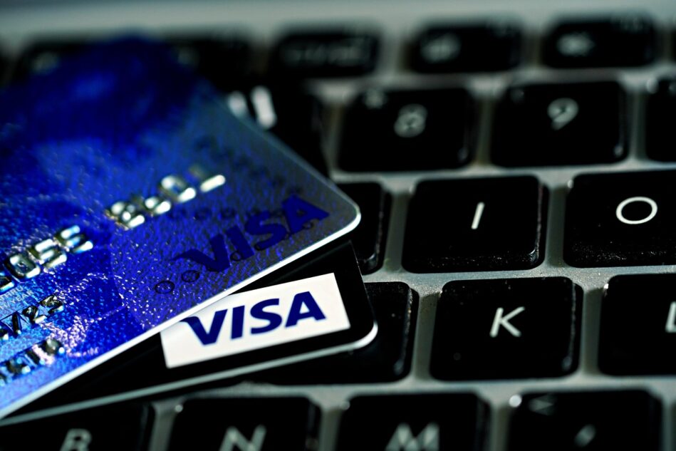 Le e-commerce poursuit son ascension au premier semestre