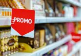 Les poussoirs permettent une meilleure visibilité en rayon