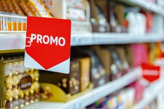 Les poussoirs permettent une meilleure visibilité en rayon