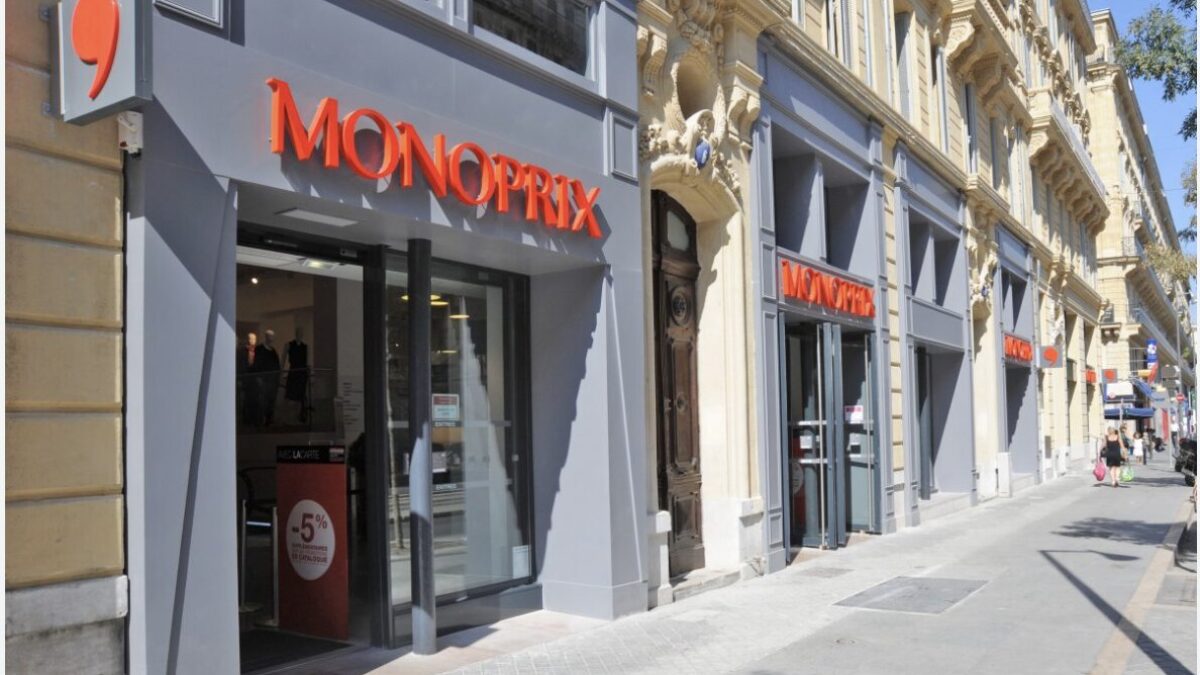 Monoprix accélère dans les services