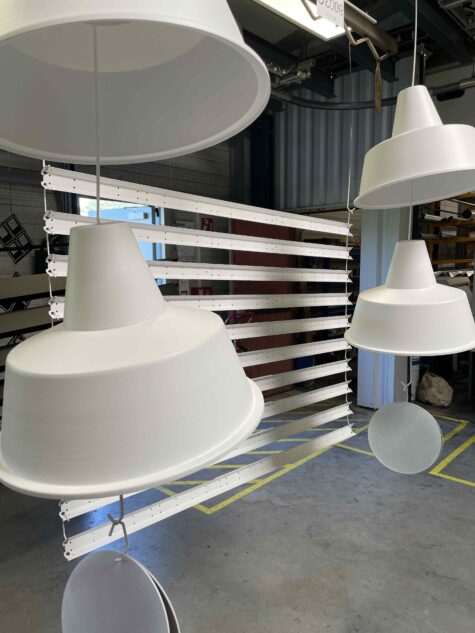 Holight: L’innovation lumineuse sur-mesure